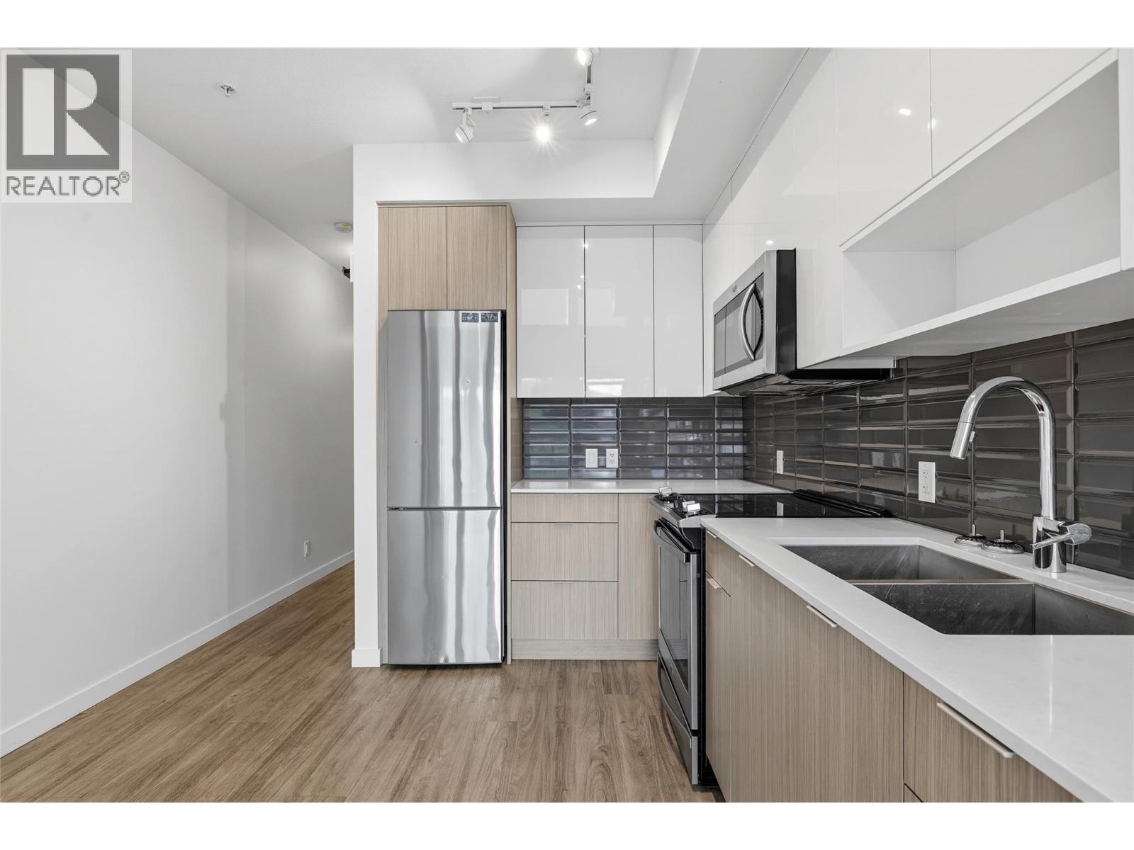 1775 Chapman Place Unit# 101 Property Photo 16