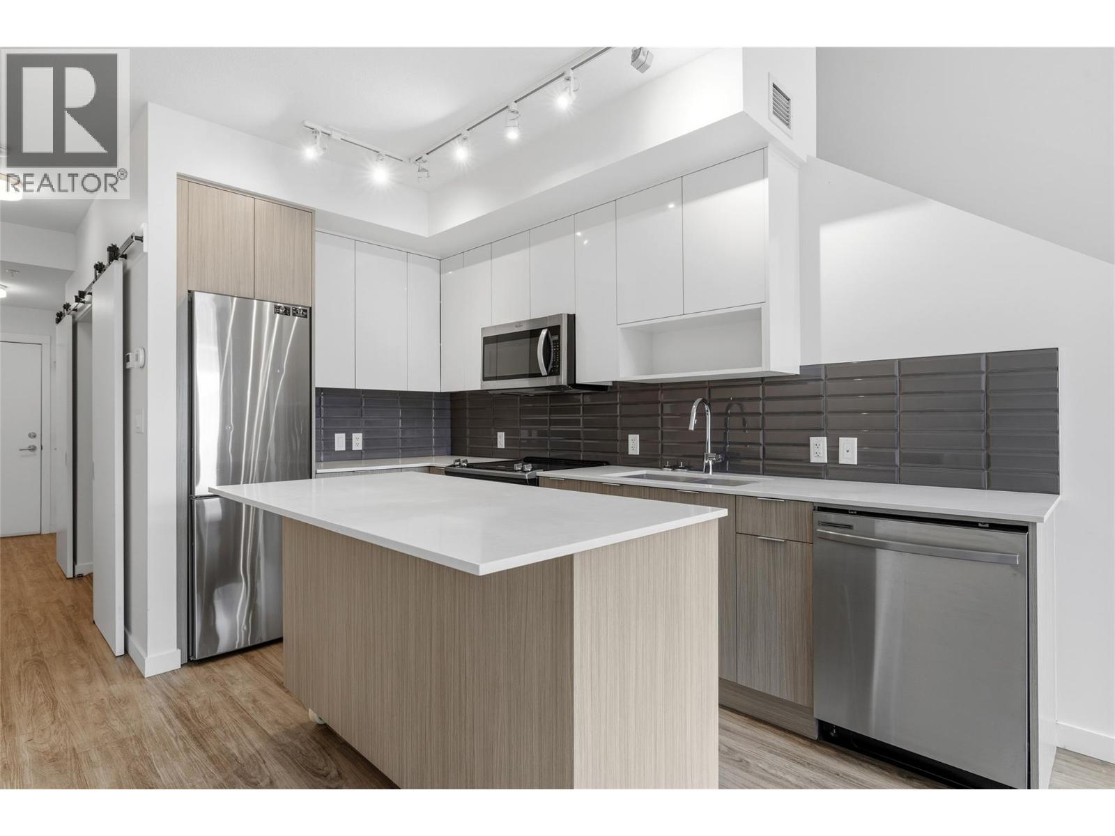 1775 Chapman Place Unit# 101 Property Photo 18