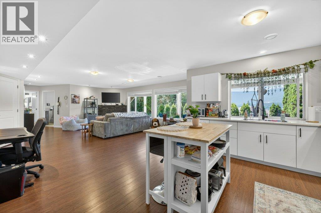 1581 20 Street Ne Unit# 2 Property Photo 68