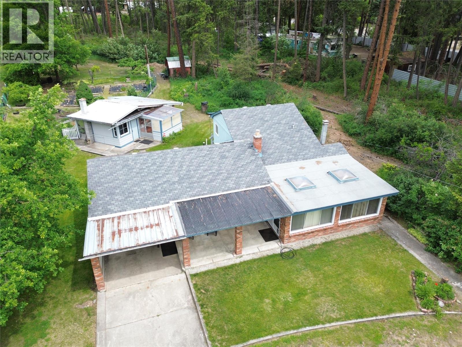 1980 3 Highway Property Photo 3
