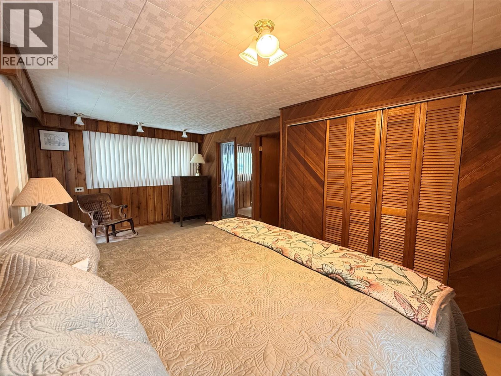 1980 3 Highway Property Photo 28
