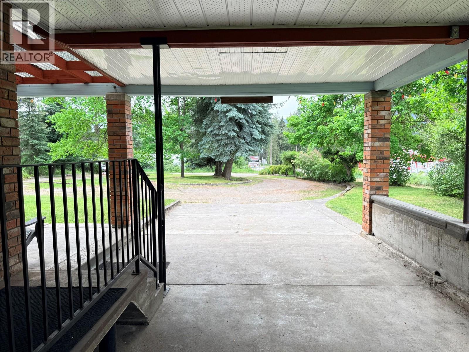 1980 3 Highway Property Photo 33