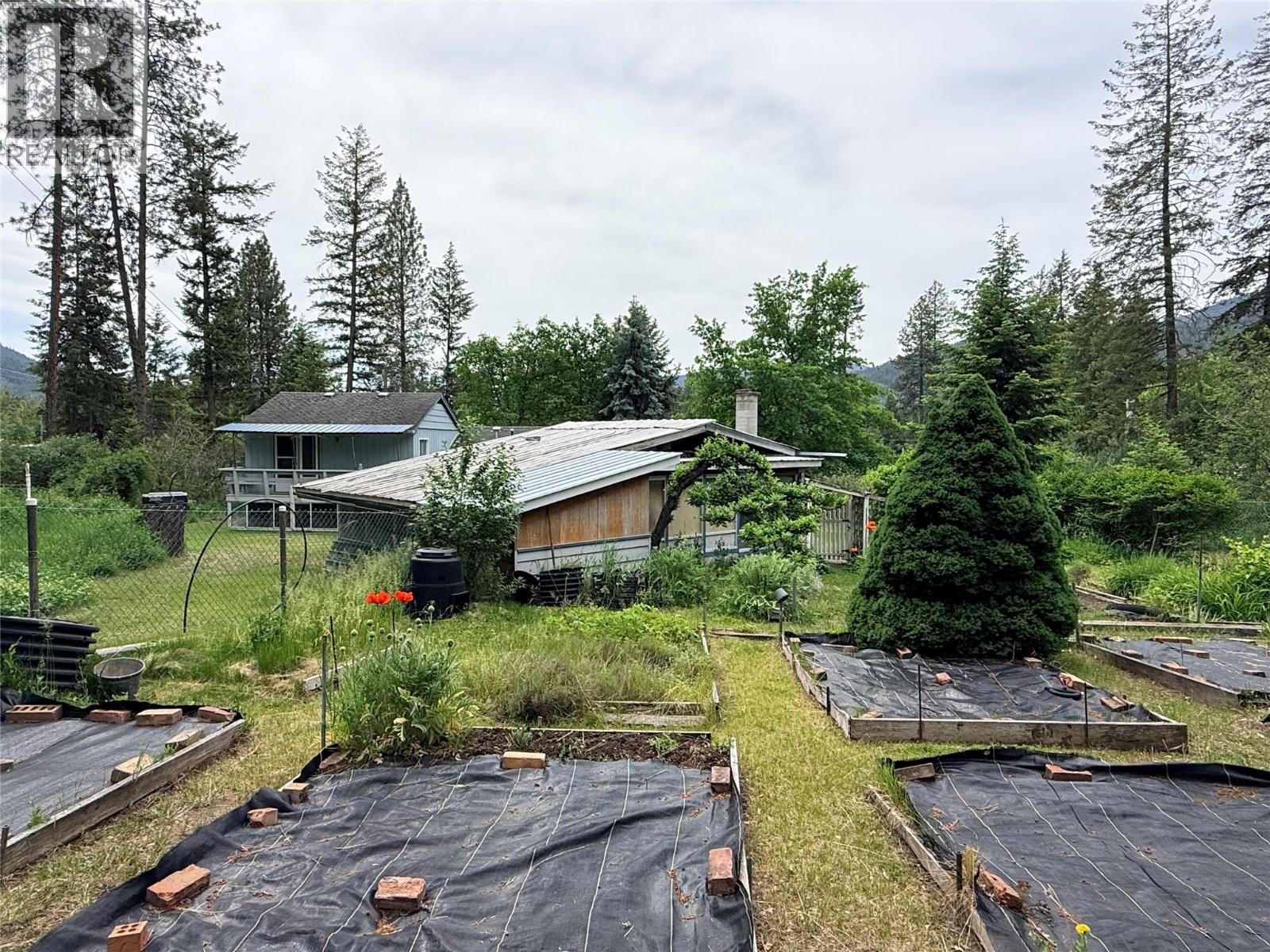 1980 3 Highway Property Photo 38