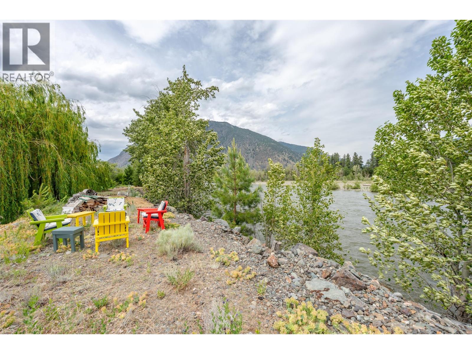 2900 River Road Property Photo 41