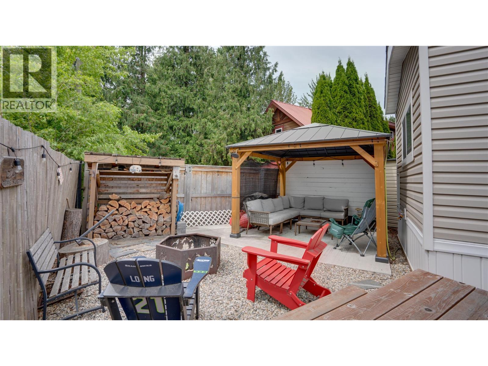 1383 Silver Sands Road Unit# 7 Lot# 7 Property Photo 5