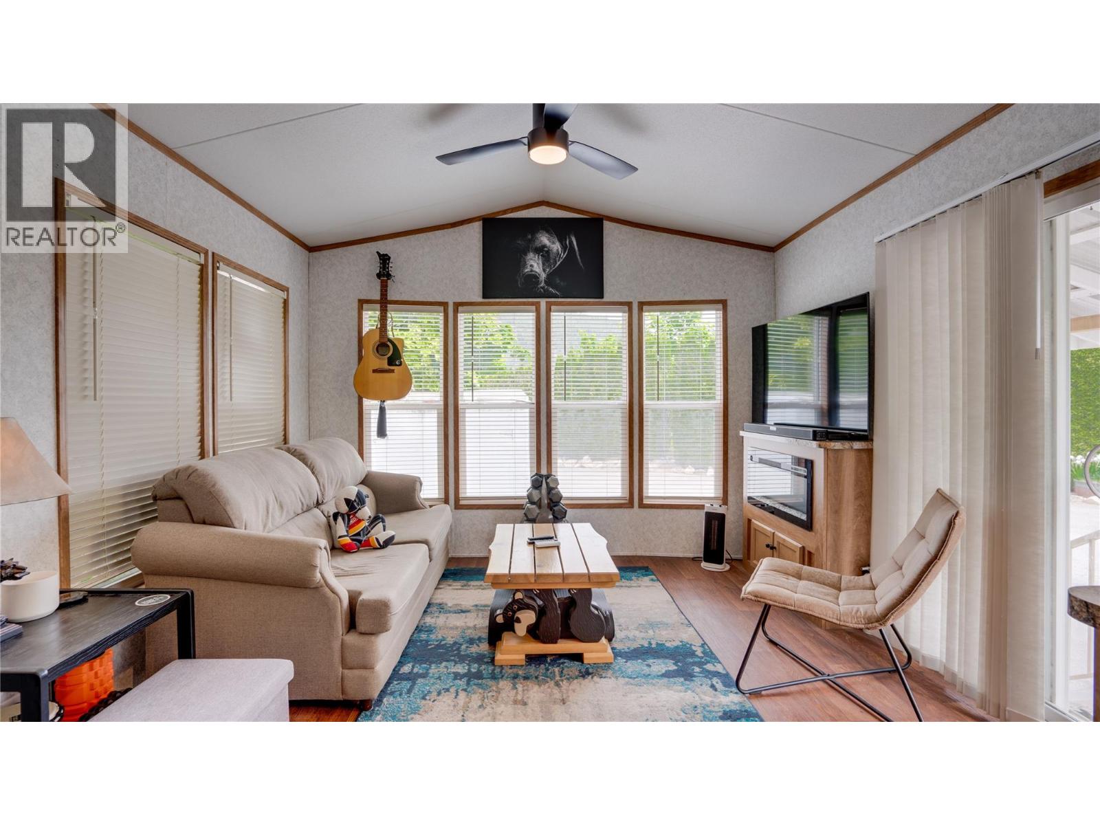 1383 Silver Sands Road Unit# 7 Lot# 7 Property Photo 6
