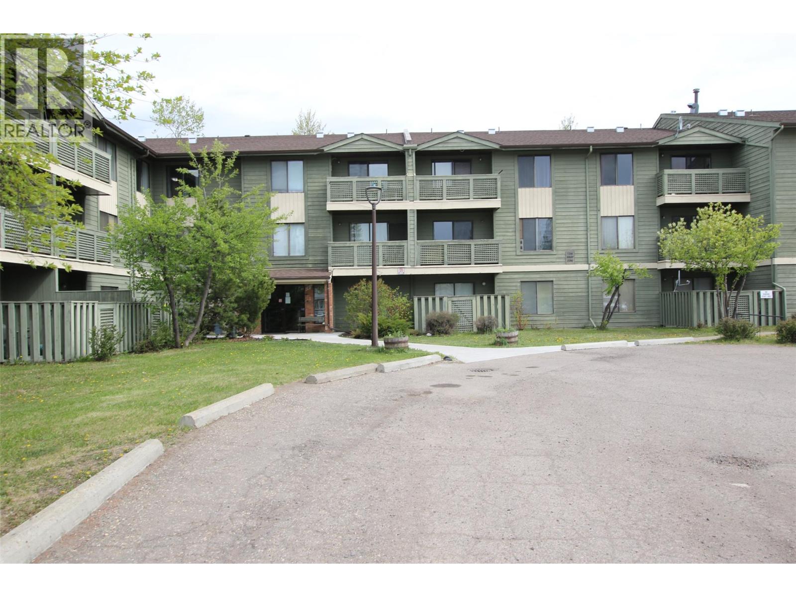 185 Chamberlain Crescent Unit# 113 Property Photo 1