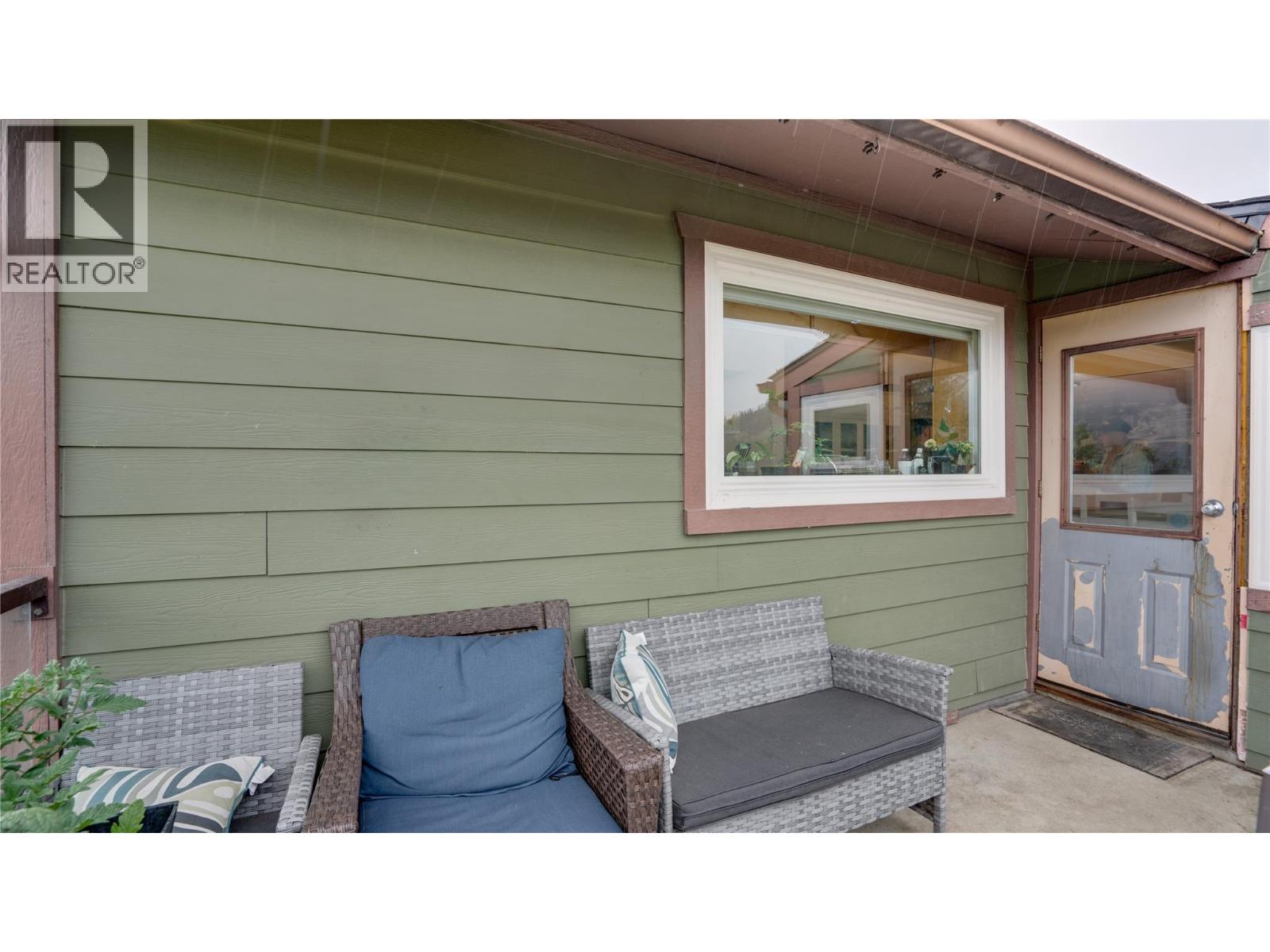 2025 Catt Avenue Property Photo 31
