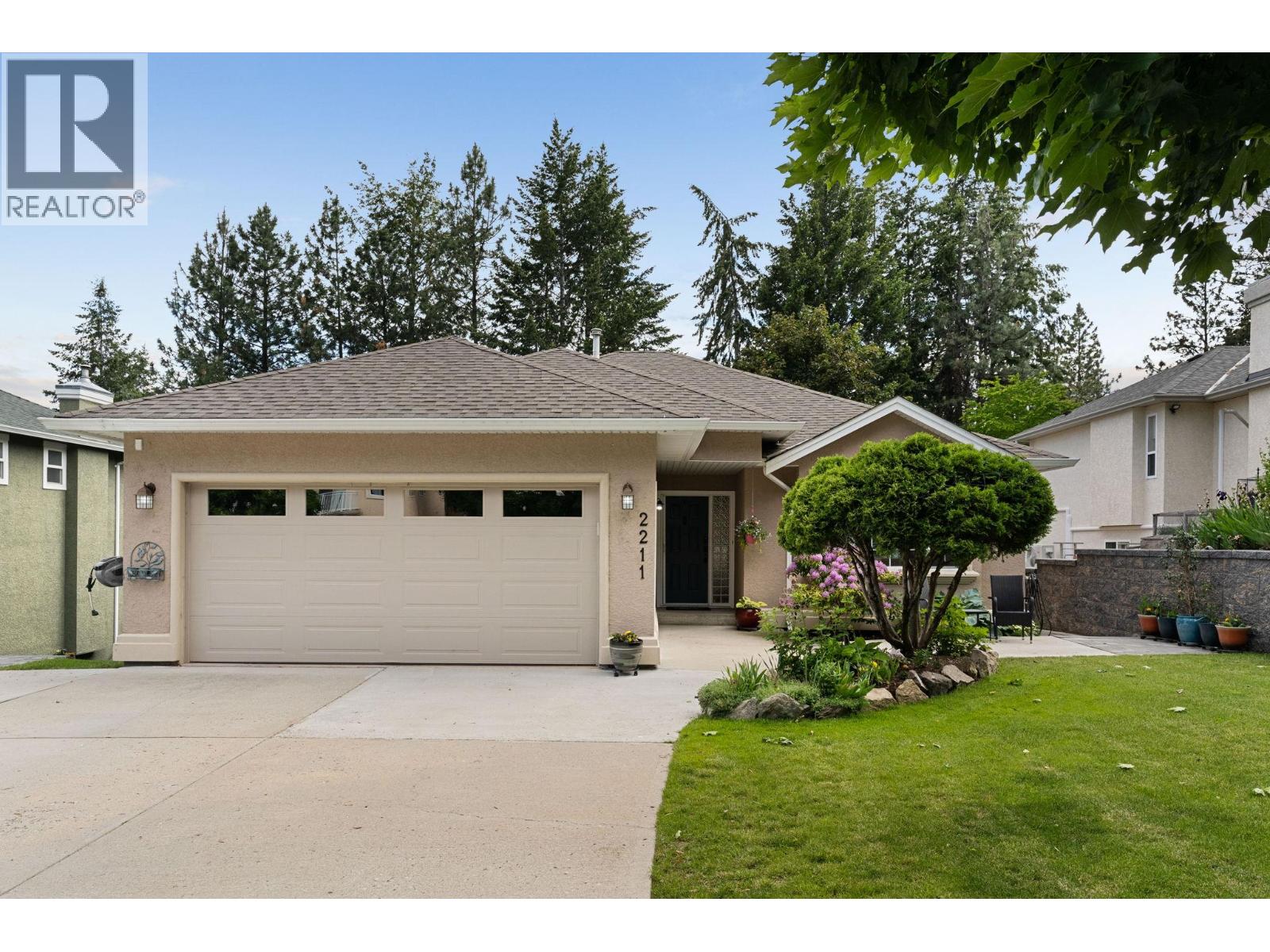 2211 Shannon Woods Place Property Photo 43