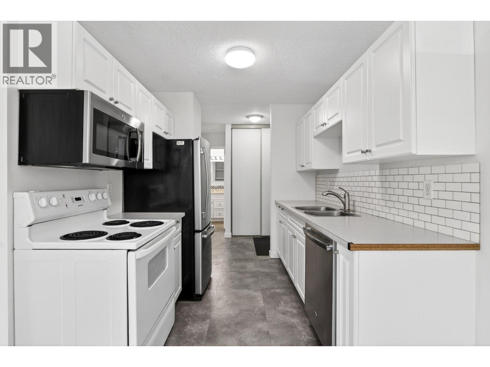 625 Rowcliffe Avenue Unit# 108 Property Photo 5