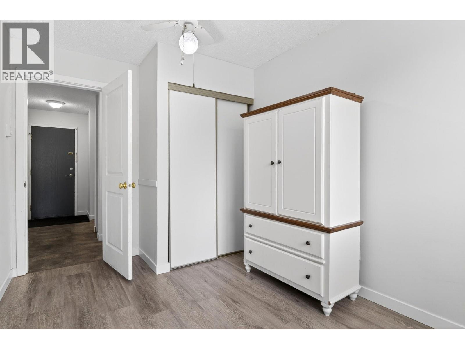 625 Rowcliffe Avenue Unit# 108 Property Photo 19