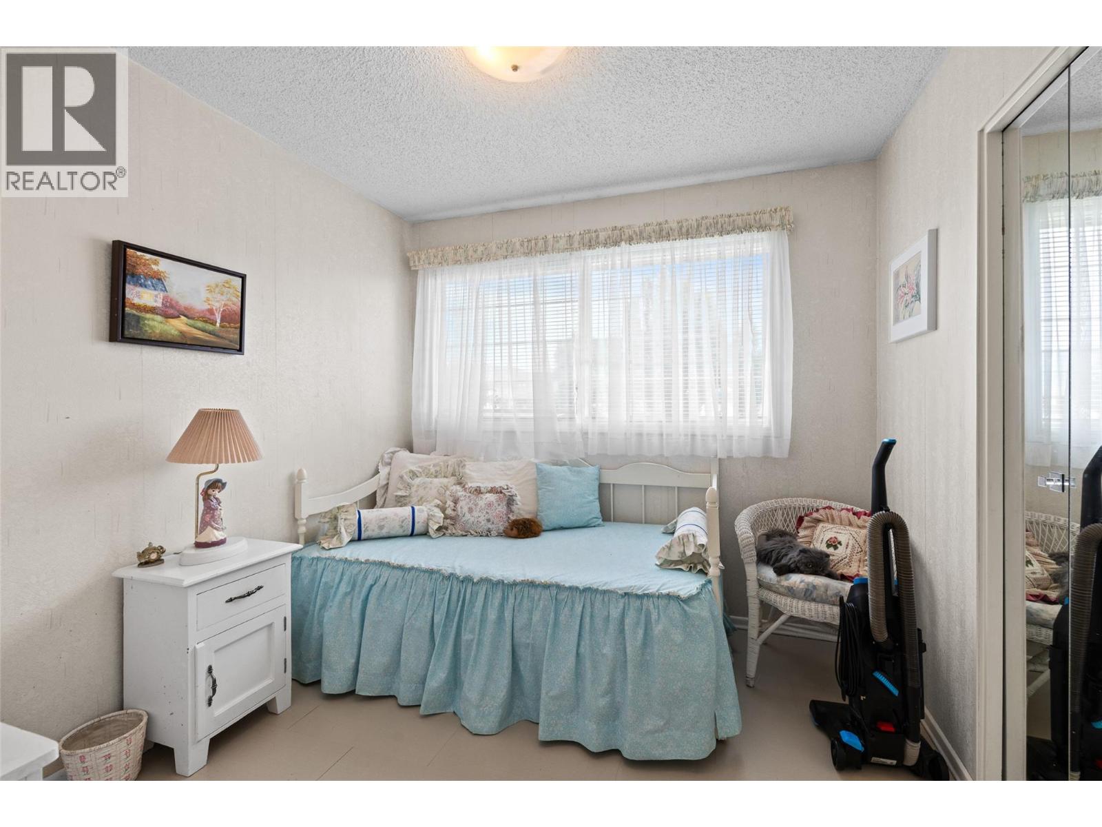 2436 Apollo Road Property Photo 27
