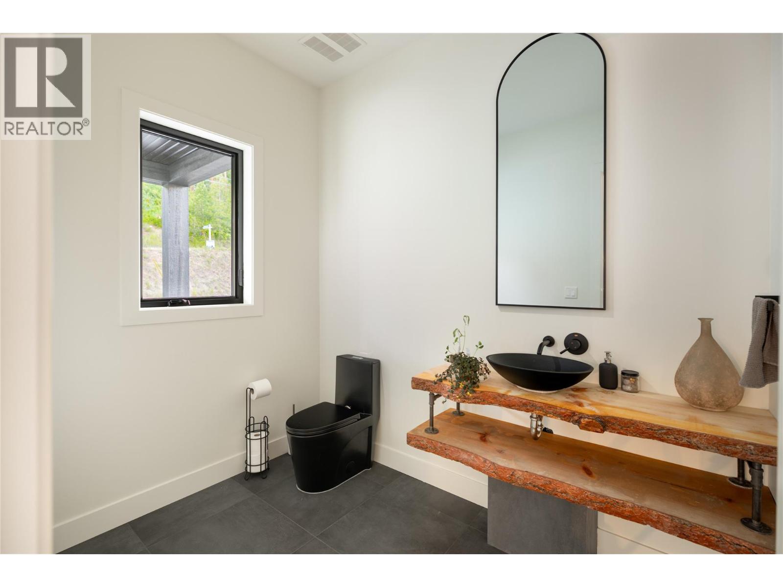 1435 Bear Creek Road Property Photo 18