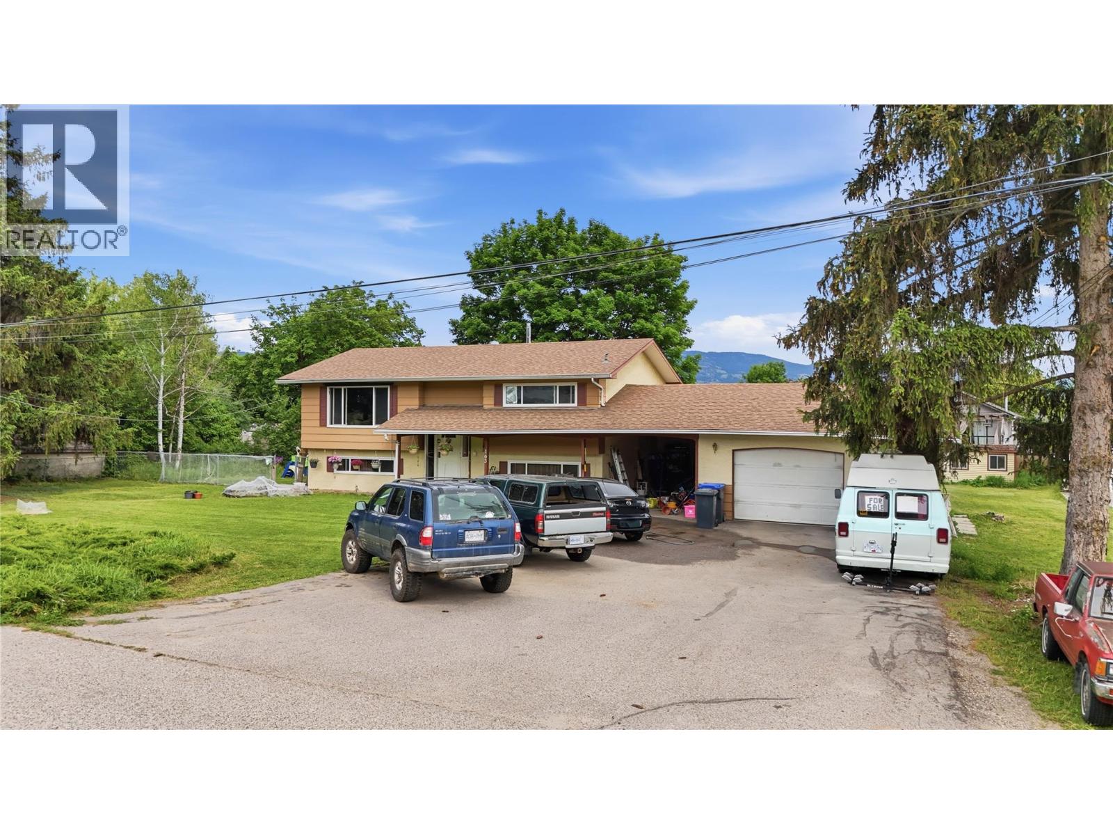 157-163 Cariboo Road Property Photo 1
