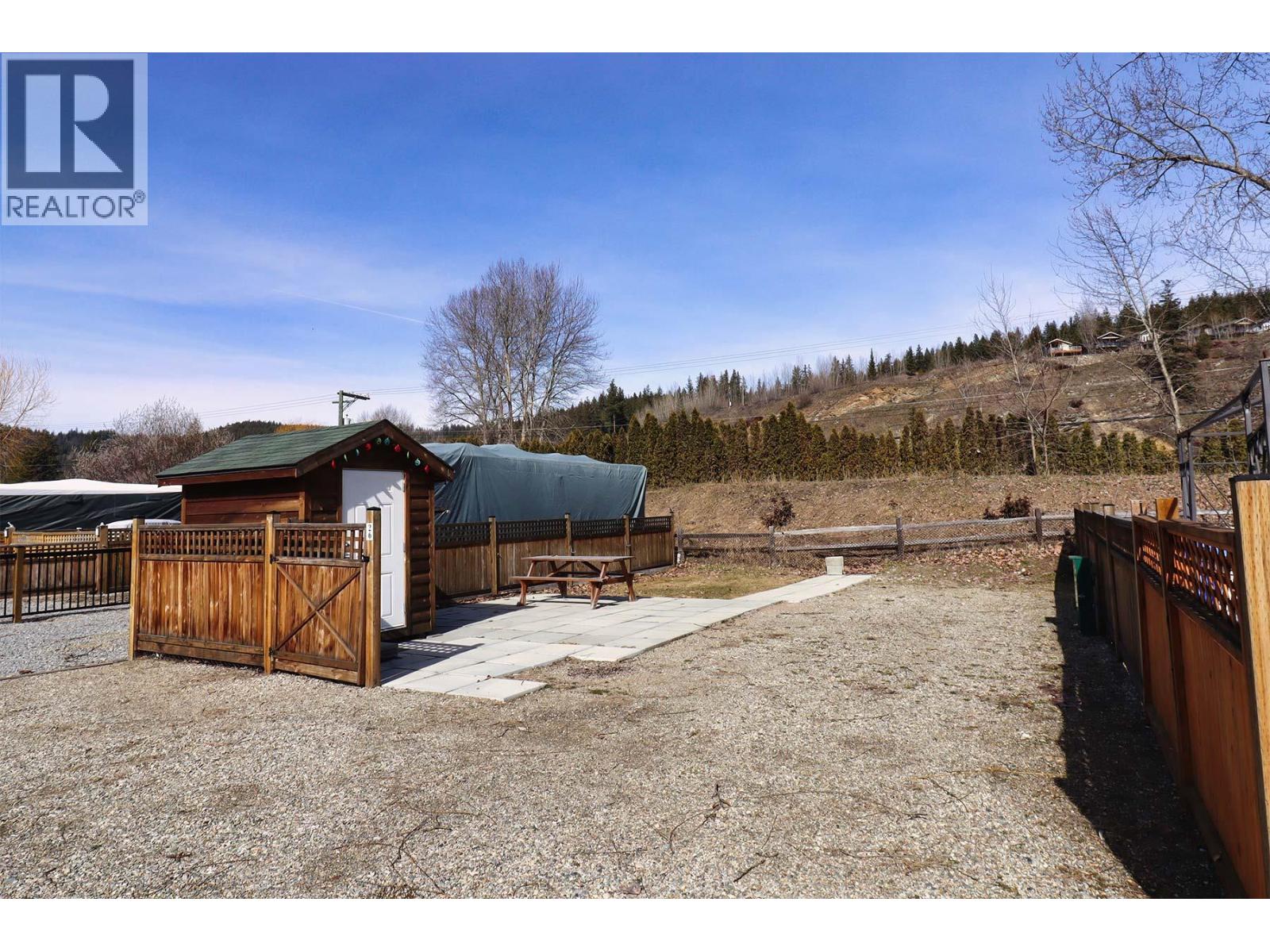 26 Cottonwood Drive Property Photo 3