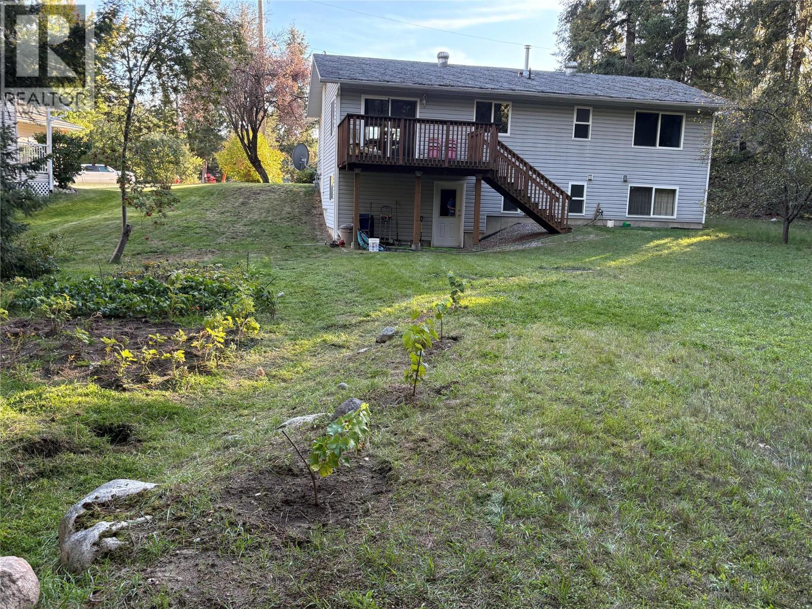 945 Pine Crescent Property Photo 64