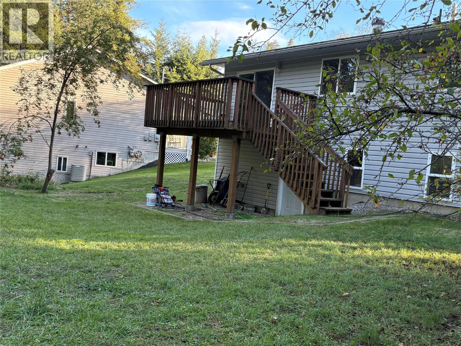 945 Pine Crescent Property Photo 68
