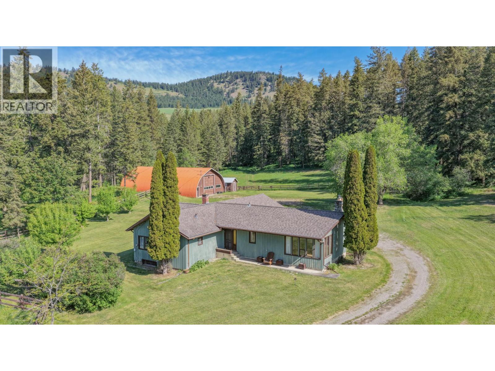 2471 6 Highway Property Photo 3