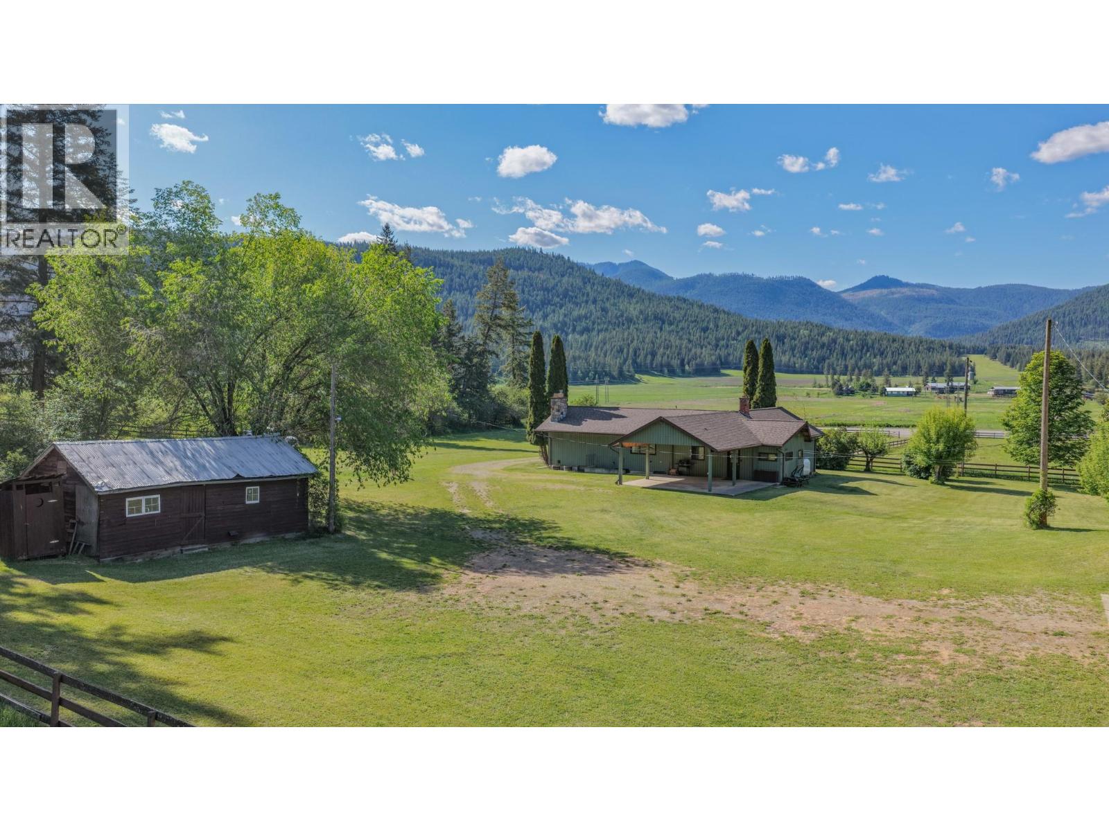2471 6 Highway Property Photo 6