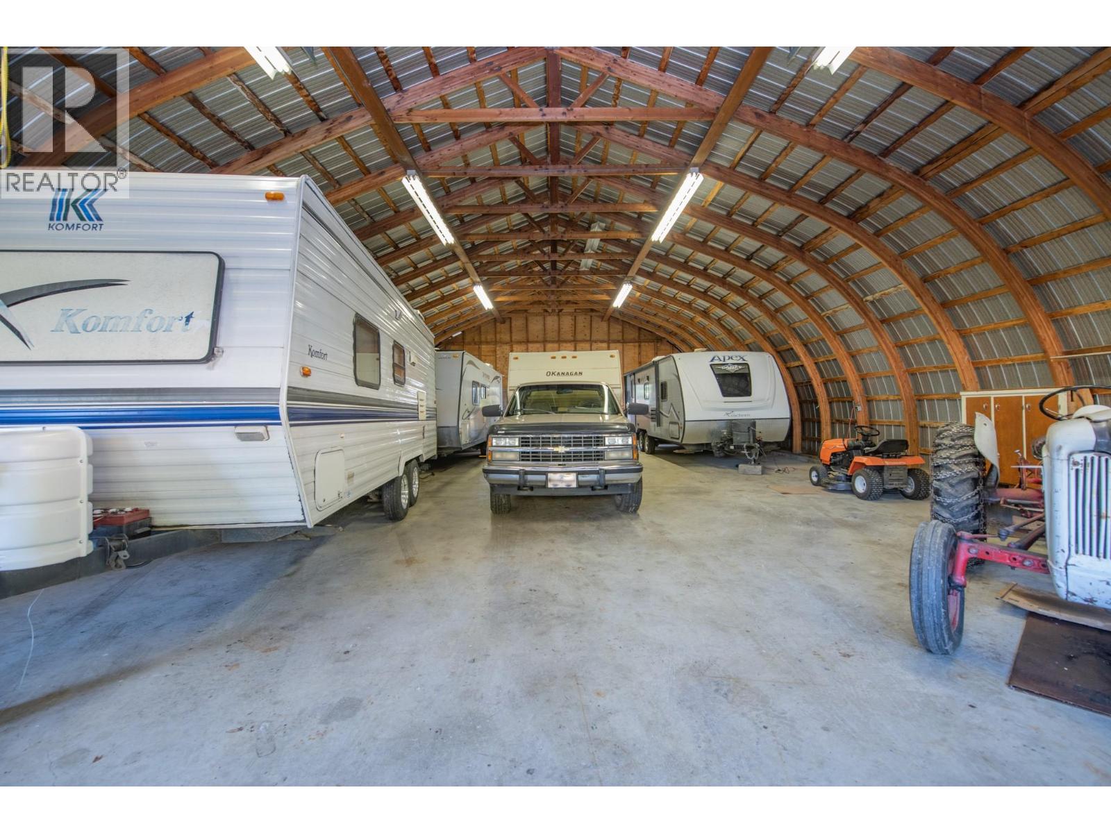 2471 6 Highway Property Photo 8