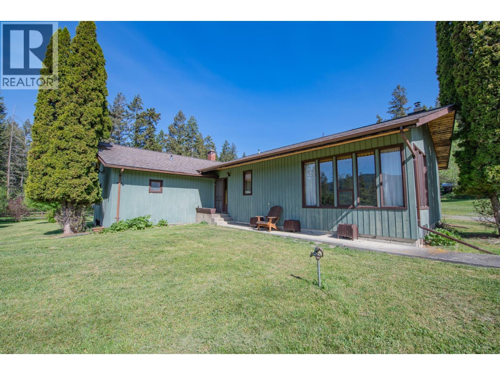 2471 6 Highway Property Photo 9