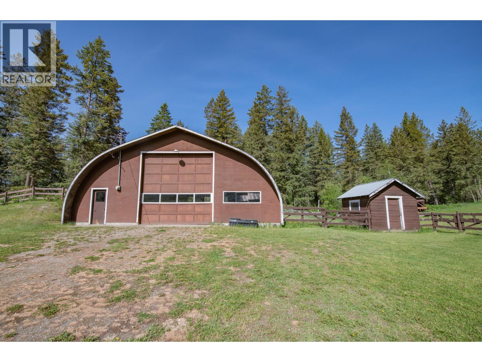 2471 6 Highway Property Photo 12