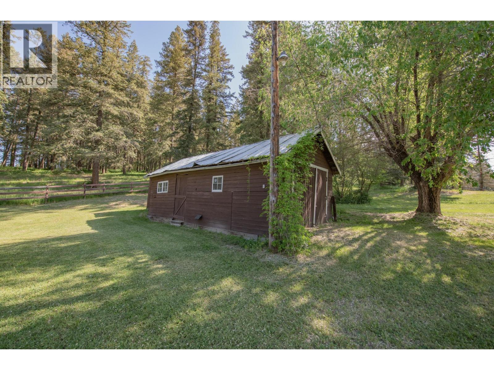 2471 6 Highway Property Photo 13