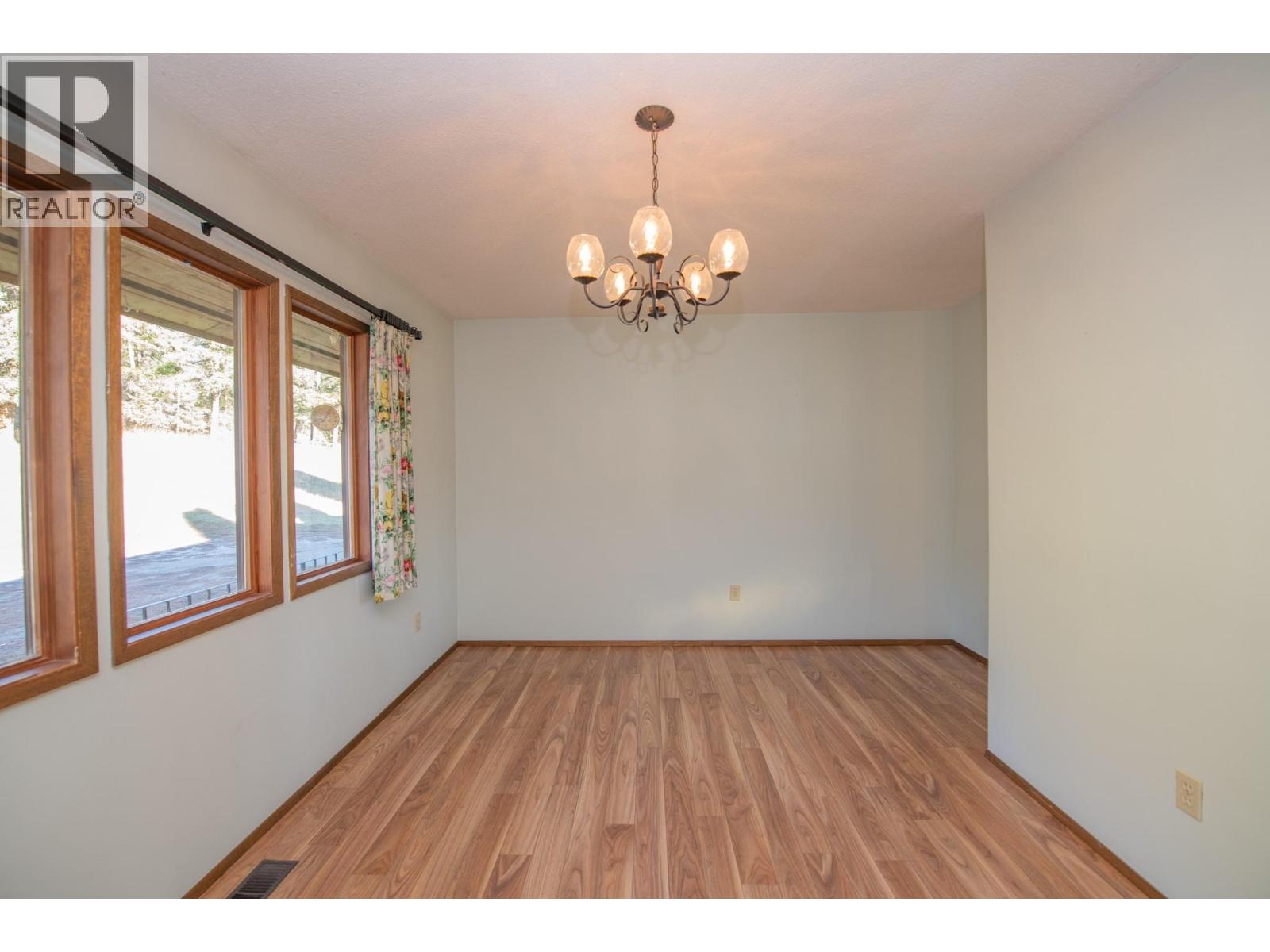 2471 6 Highway Property Photo 30