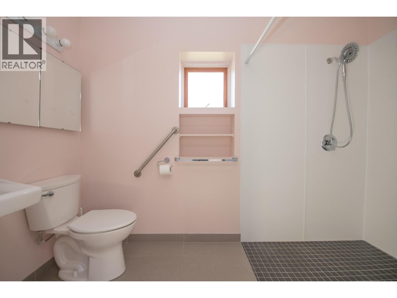 2471 6 Highway Property Photo 34