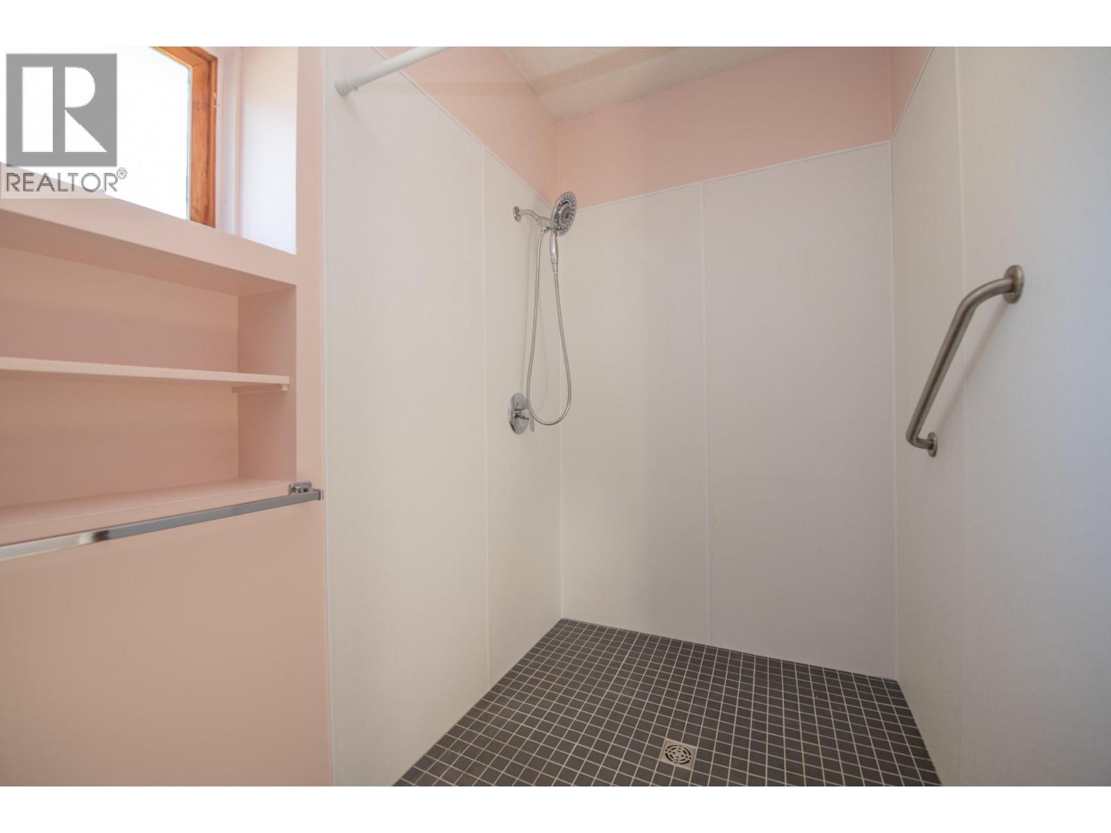 2471 6 Highway Property Photo 35