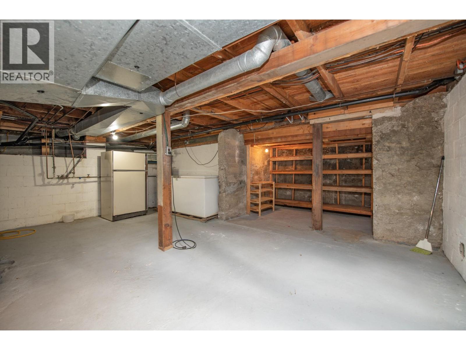 2471 6 Highway Property Photo 49