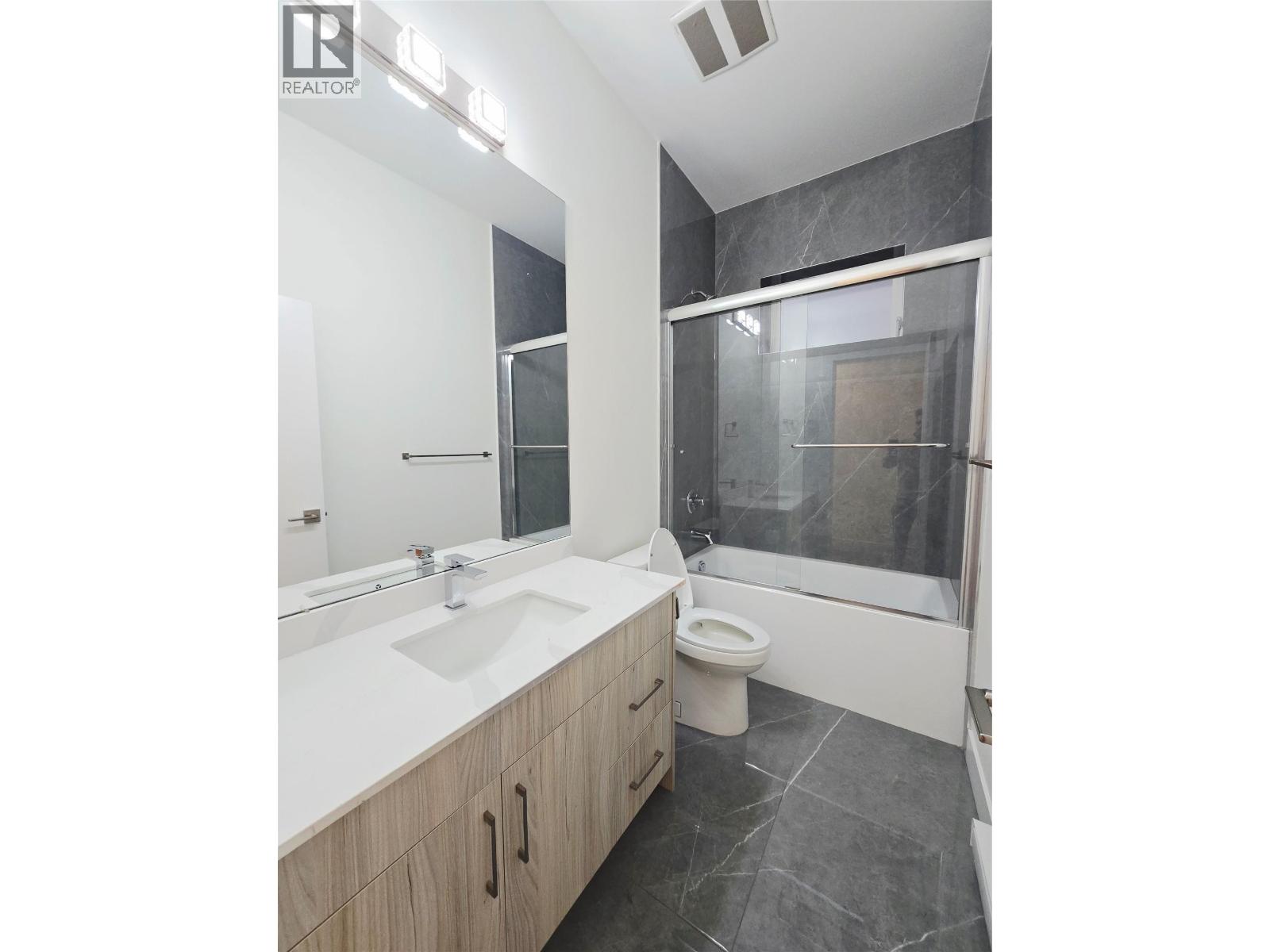 2231 Lavetta Drive Property Photo 24