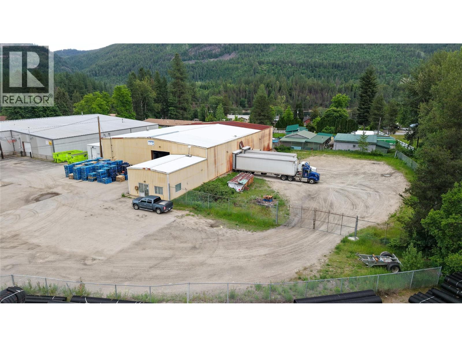 1795 Homegoods Road Property Photo 3