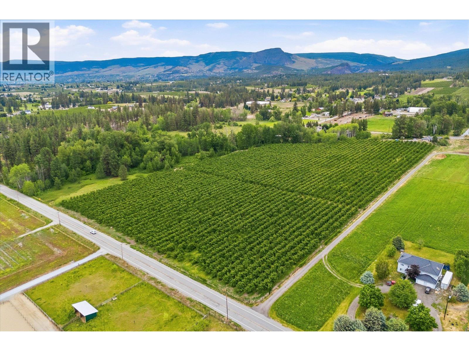 4400 Jaud Road Property Photo 11