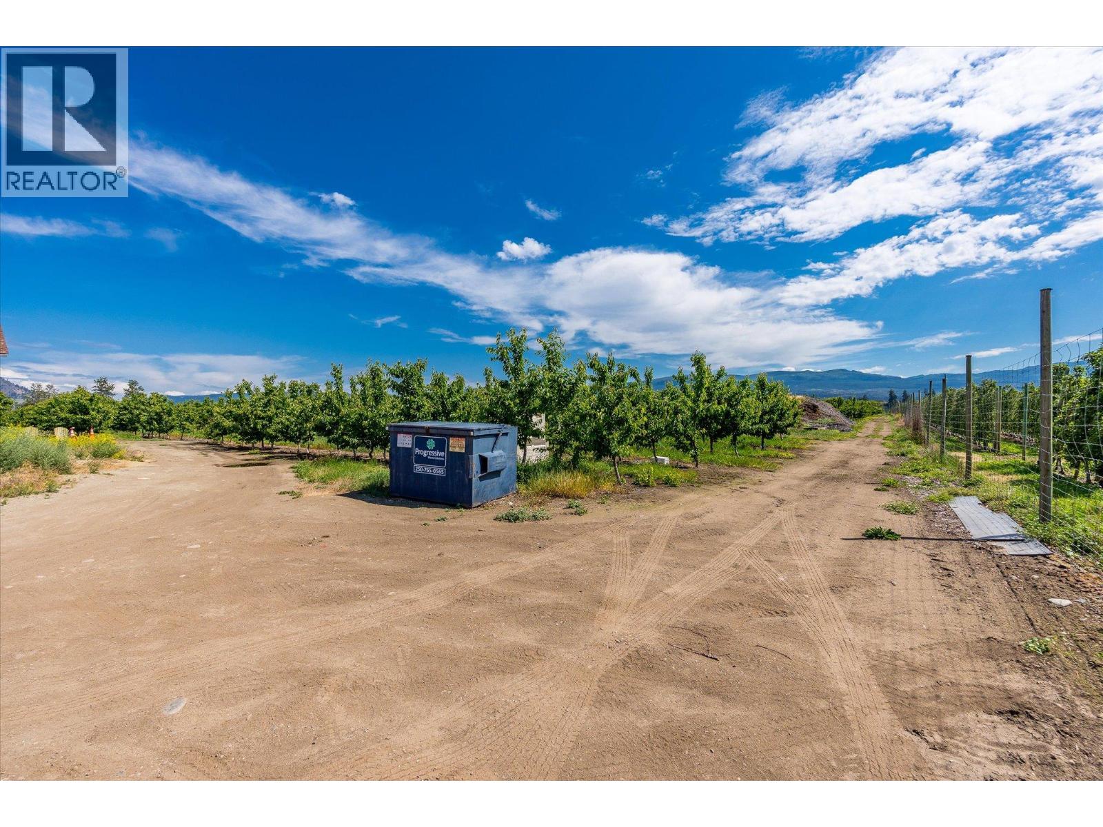 2775 Dunster Road Property Photo 21