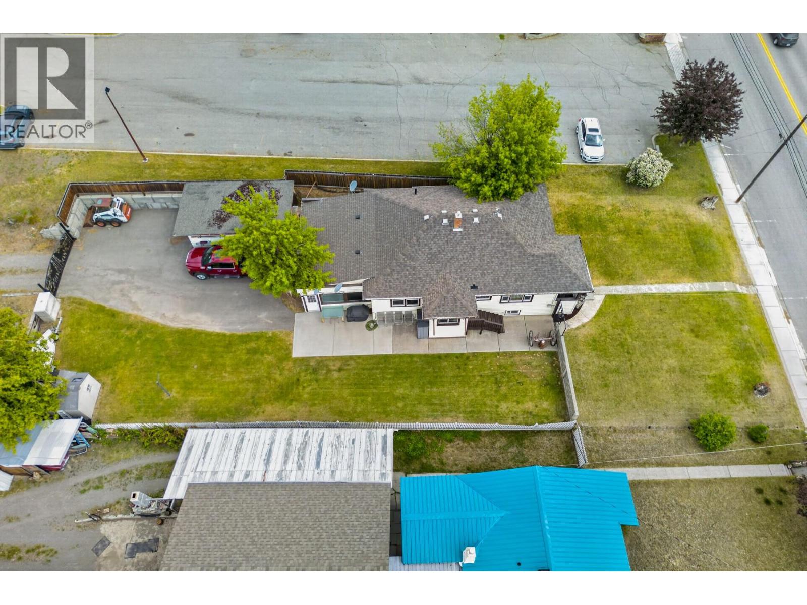 1404 Cariboo Hwy 97 Highway Property Photo 39