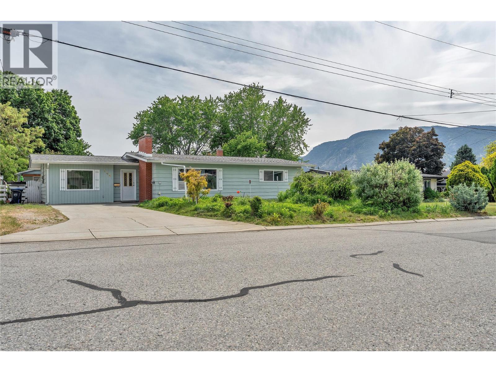146 McCulloch Drive