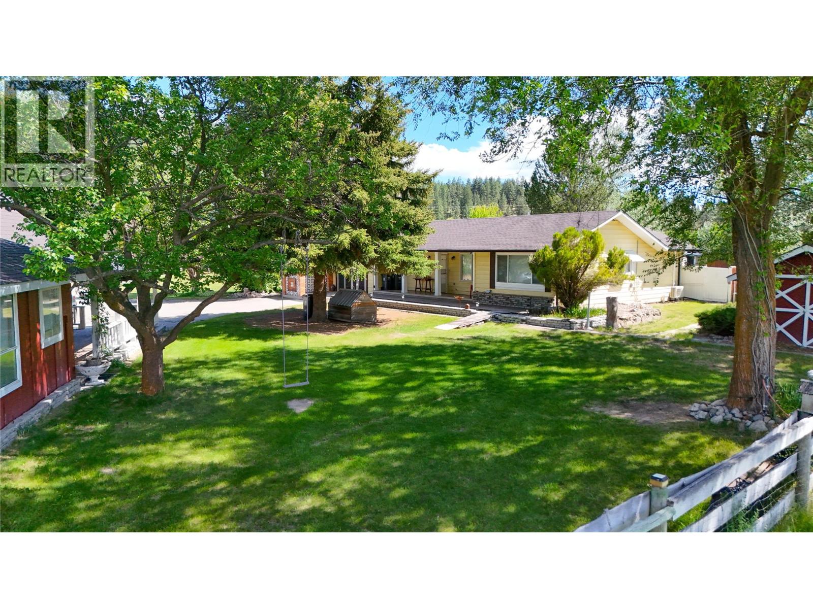212 Carr Crescent Property Photo 23