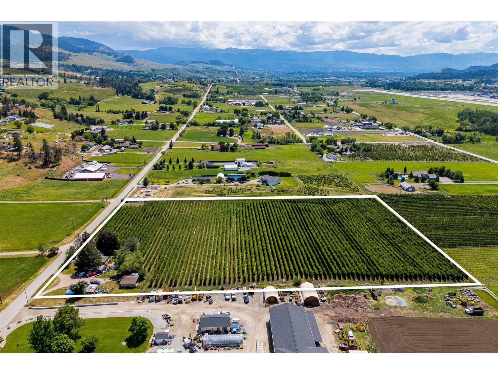 5790 Rittich Road Property Photo 3