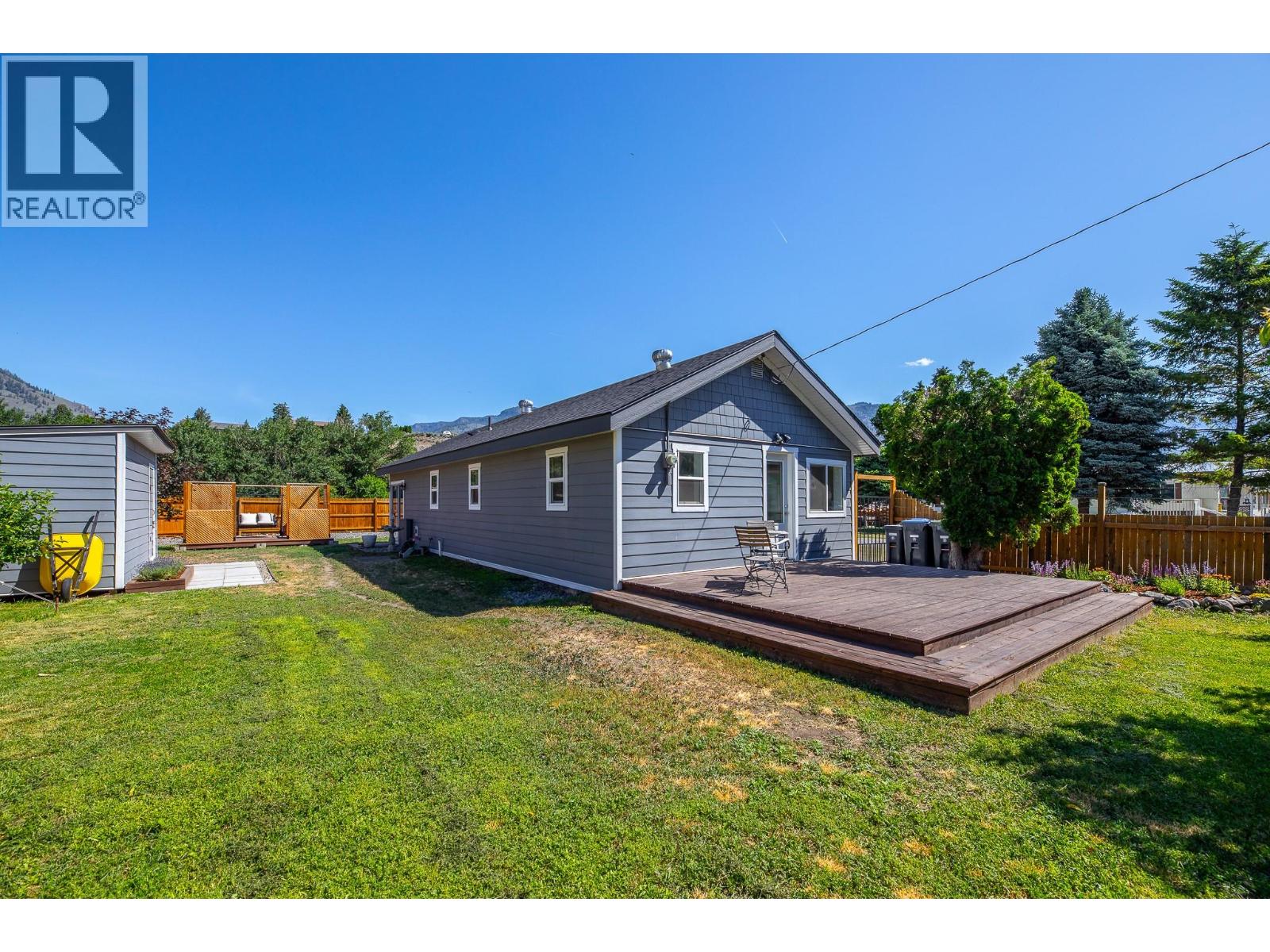 430 6th Avenue Property Photo 2