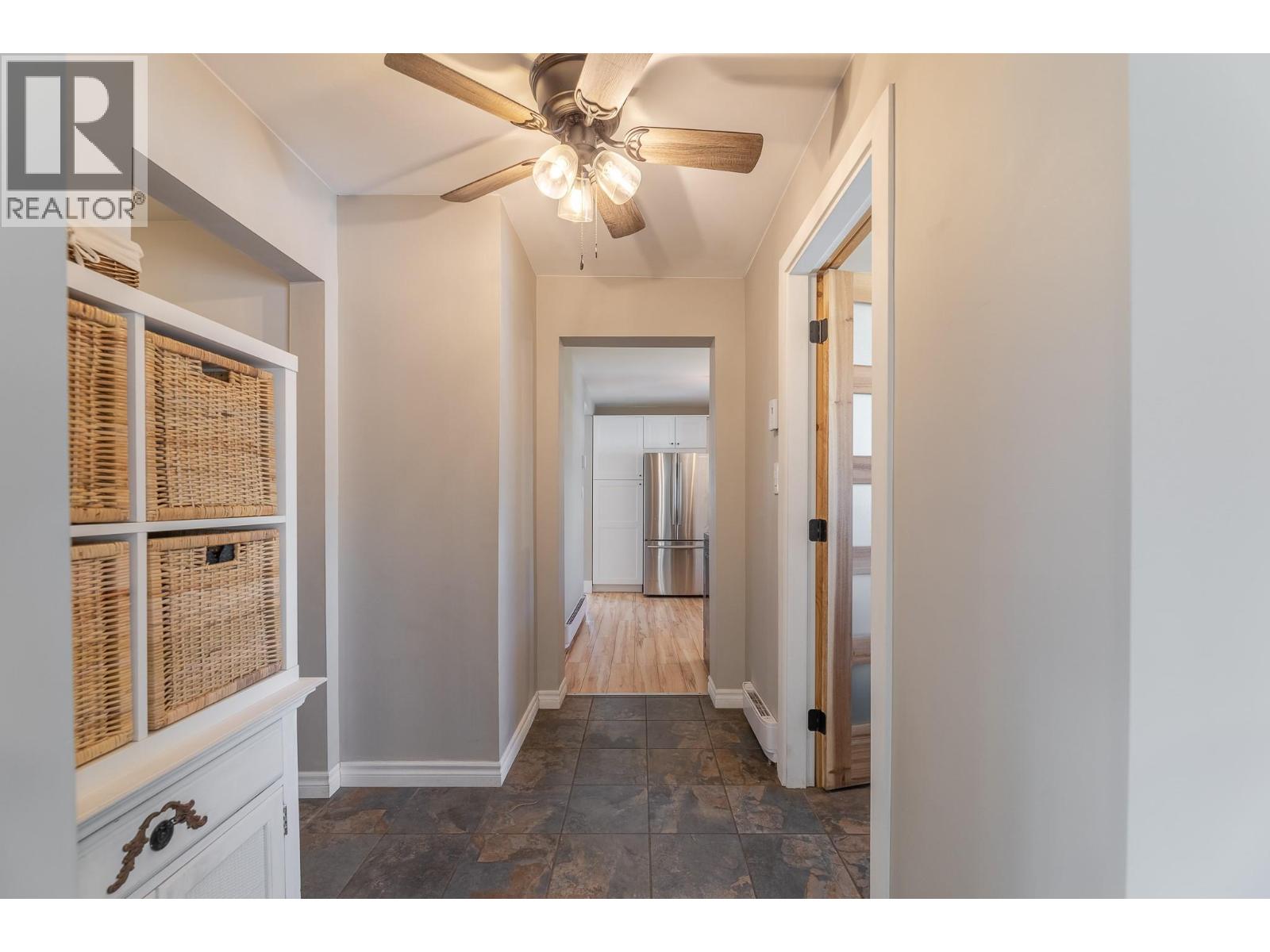 430 6th Avenue Property Photo 17
