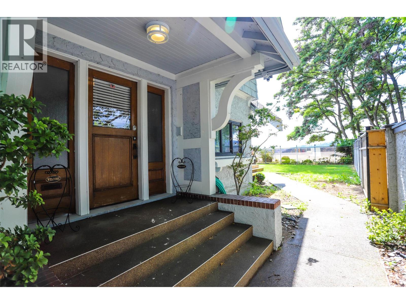124 Mctavish Avenue Property Photo 9