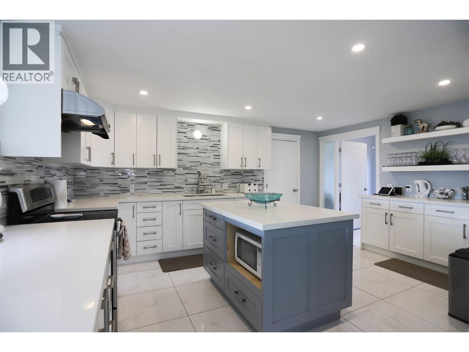124 Mctavish Avenue Property Photo 17