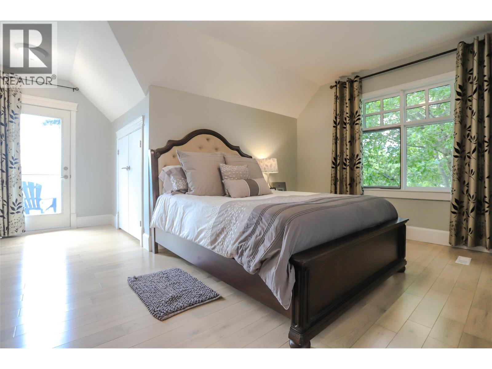 124 Mctavish Avenue Property Photo 33