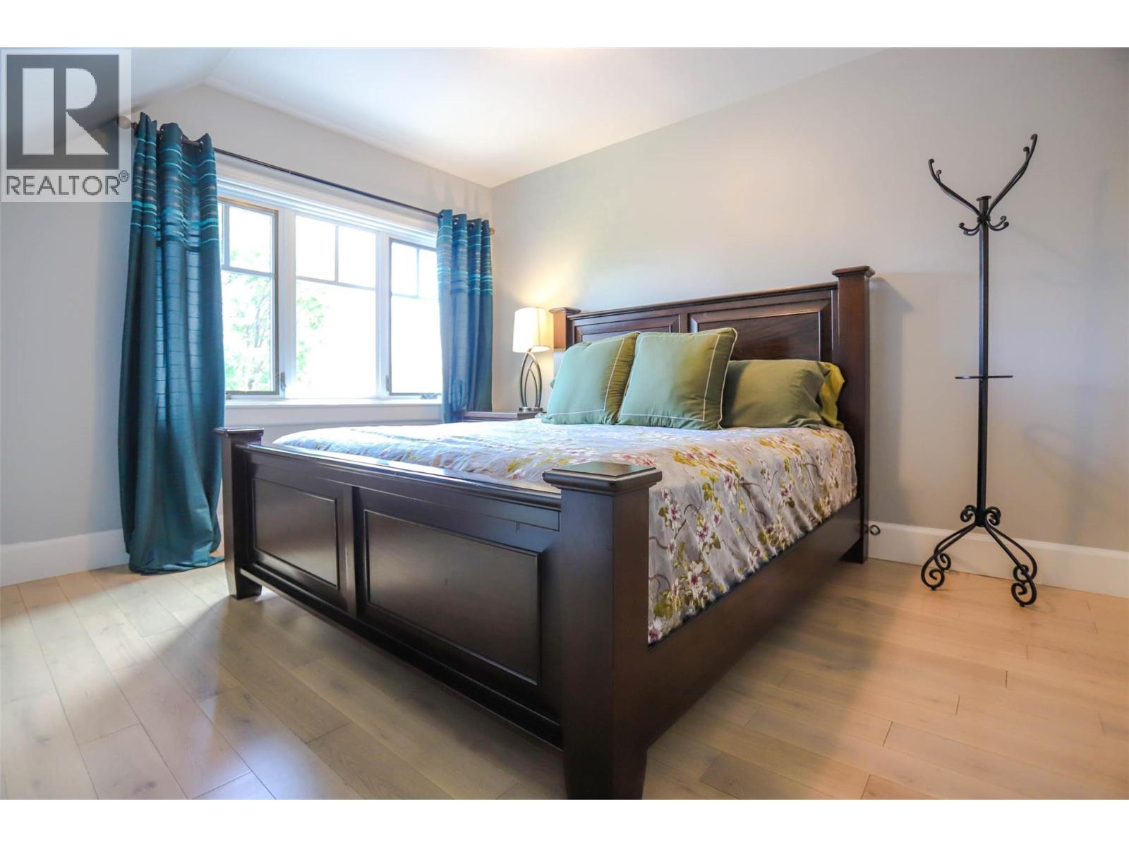 124 Mctavish Avenue Property Photo 35