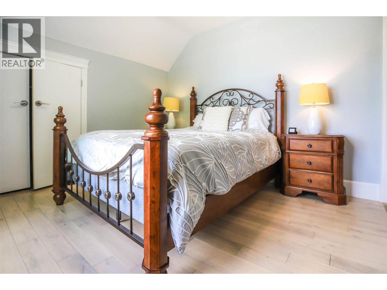 124 Mctavish Avenue Property Photo 37