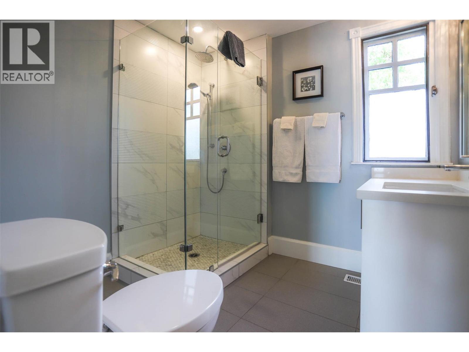 124 Mctavish Avenue Property Photo 38