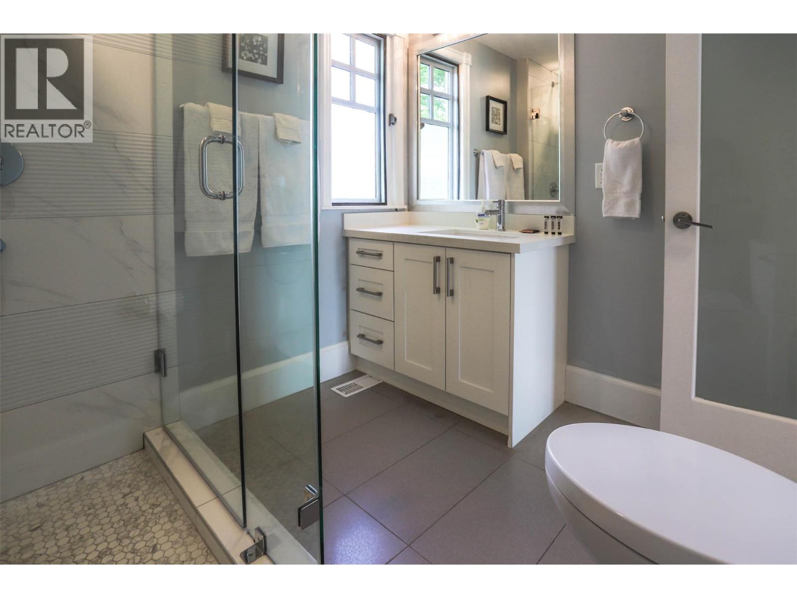 124 Mctavish Avenue Property Photo 39