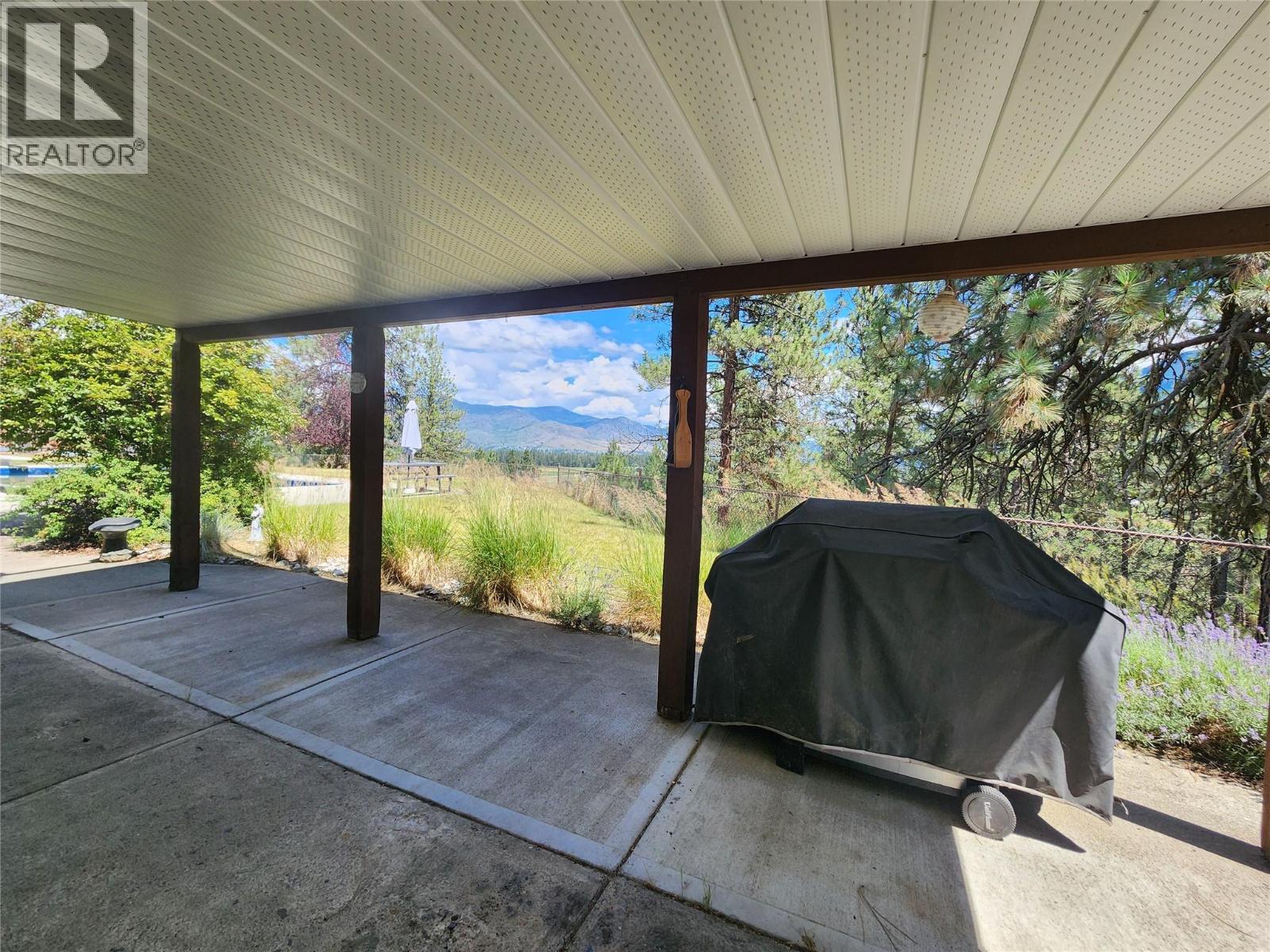 5440 41 Highway Property Photo 13