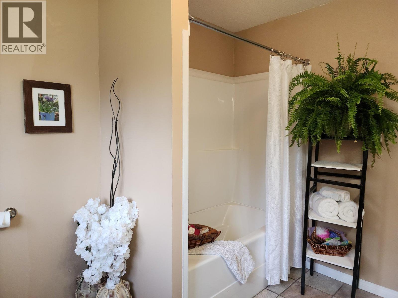 5440 41 Highway Property Photo 19